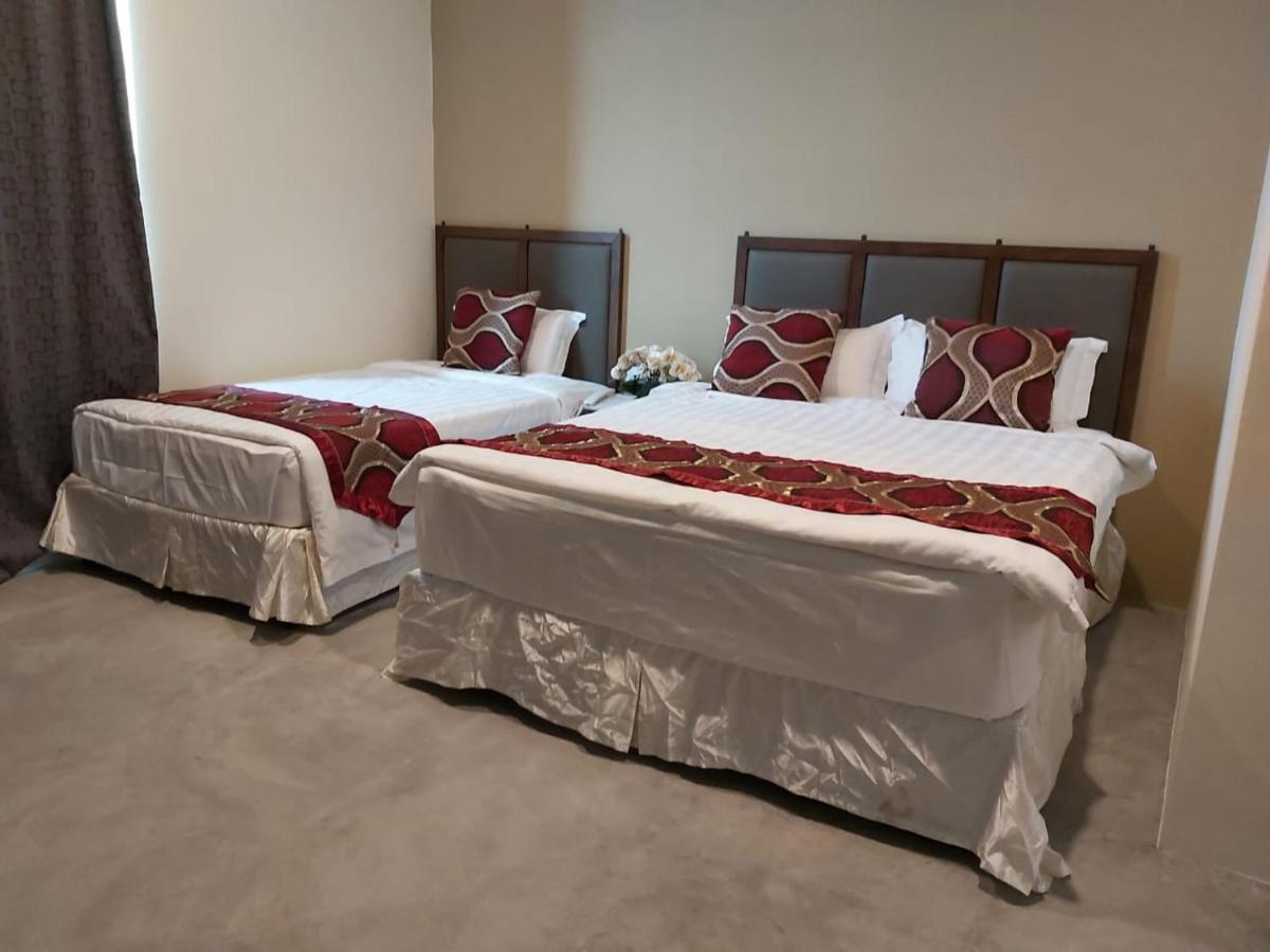 Kb Hotel Kepala Batas  Exterior foto